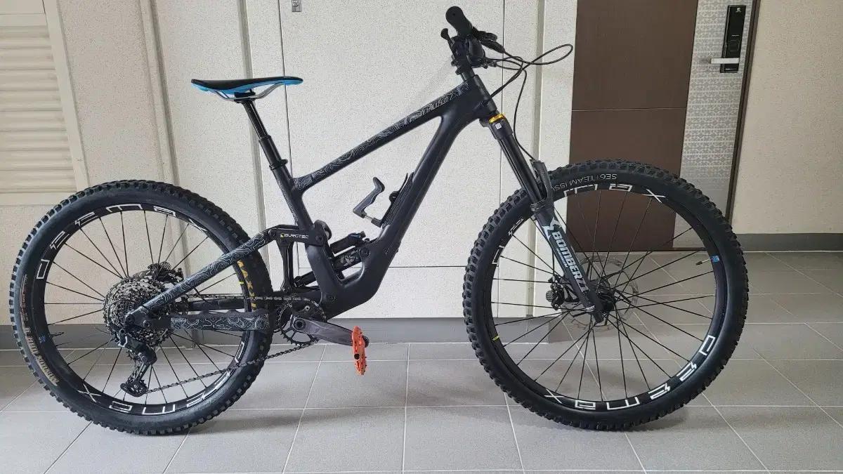 스페셜라이즈드 풀샥 엔듀로 자전거 mtb 대차 mtb나 로드만