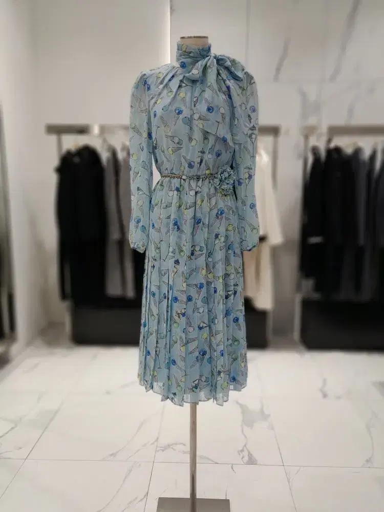 모조에스핀 코사지 세트 쉬폰 롱원피스