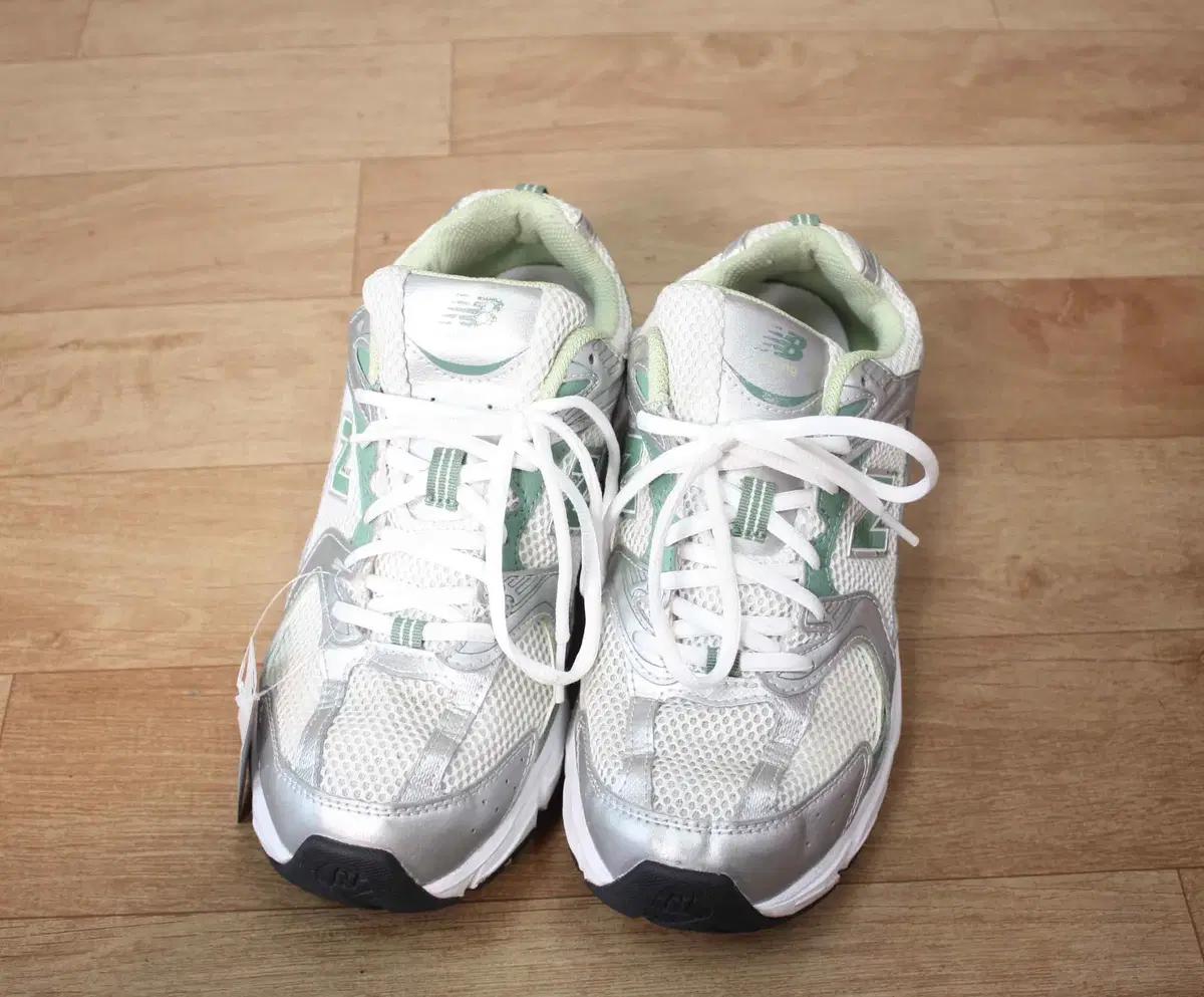 N-2059/뉴발란스 정품 남성용 런닝화 260