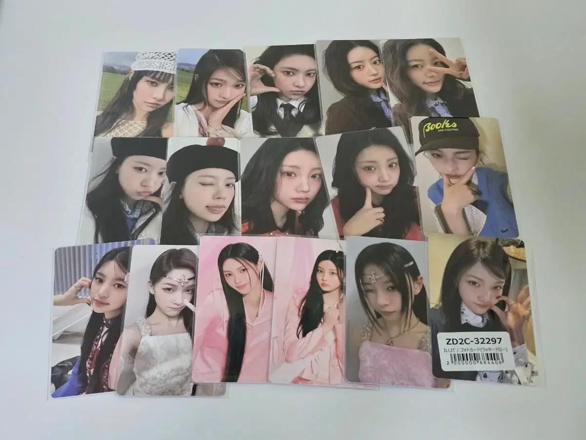 아일릿 bomb 유니버셜 럭드 위버스 글리터데이 일본 트레카 특전 판매