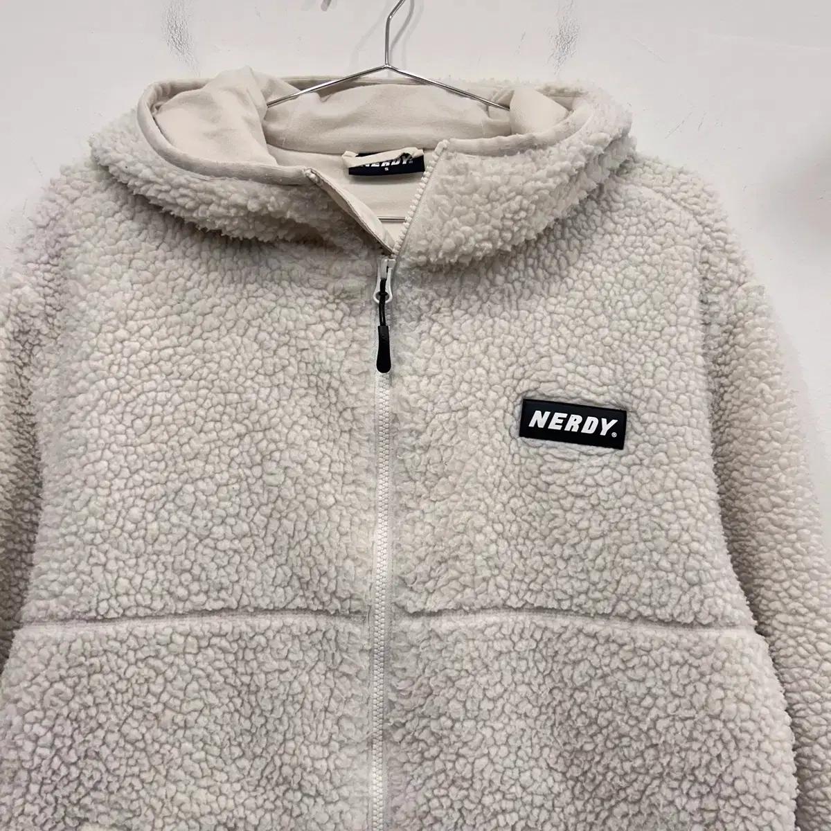 널디 러버와펜 백프린팅 후드 플리스 자켓