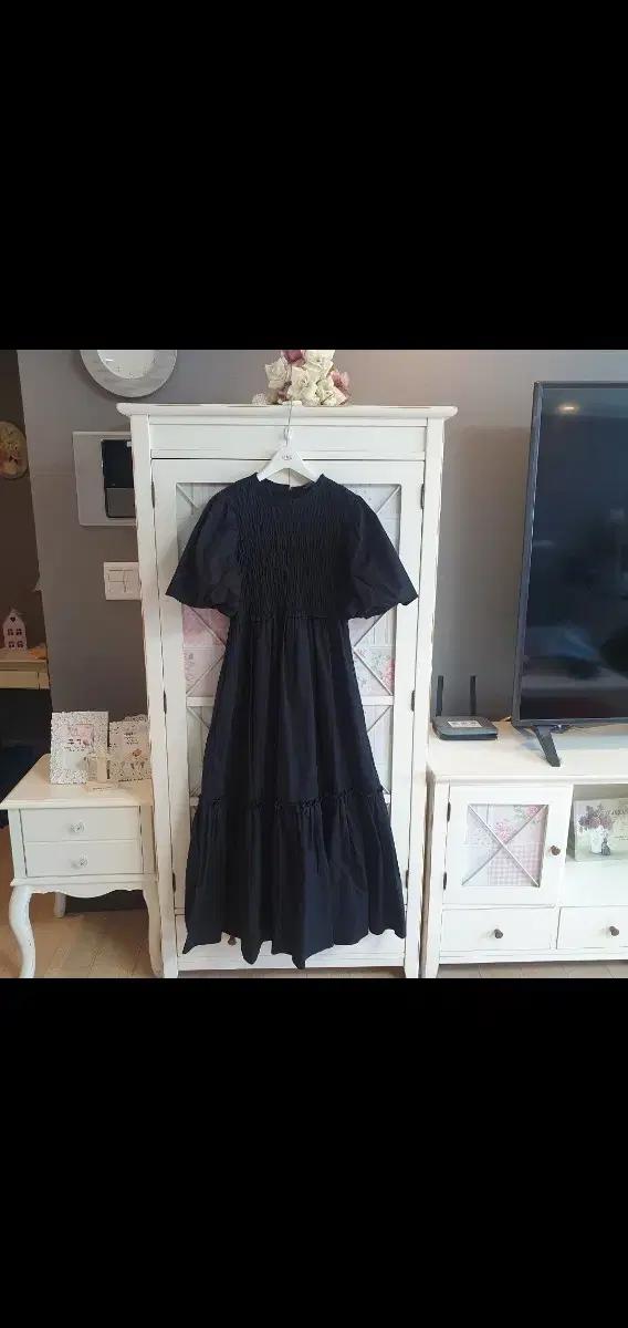 자라 블랙 롱 원피스 퍼프 소매 셔링/55