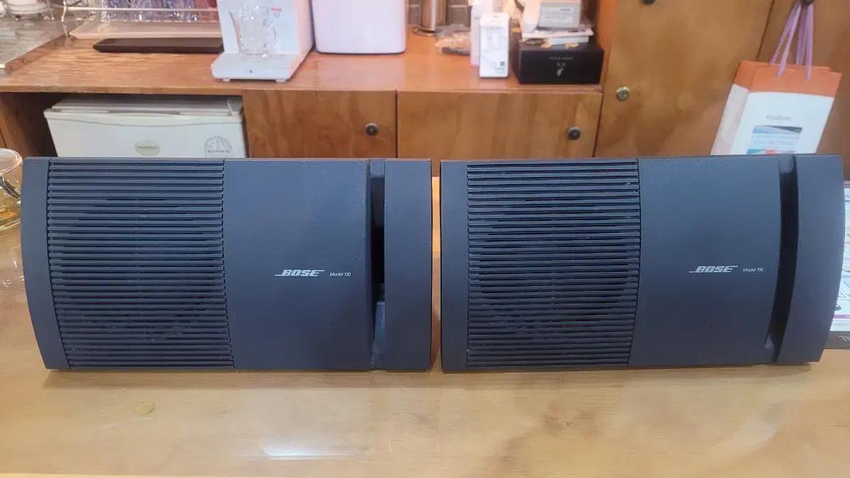 보스 모델100 스피커 판매합니다.
