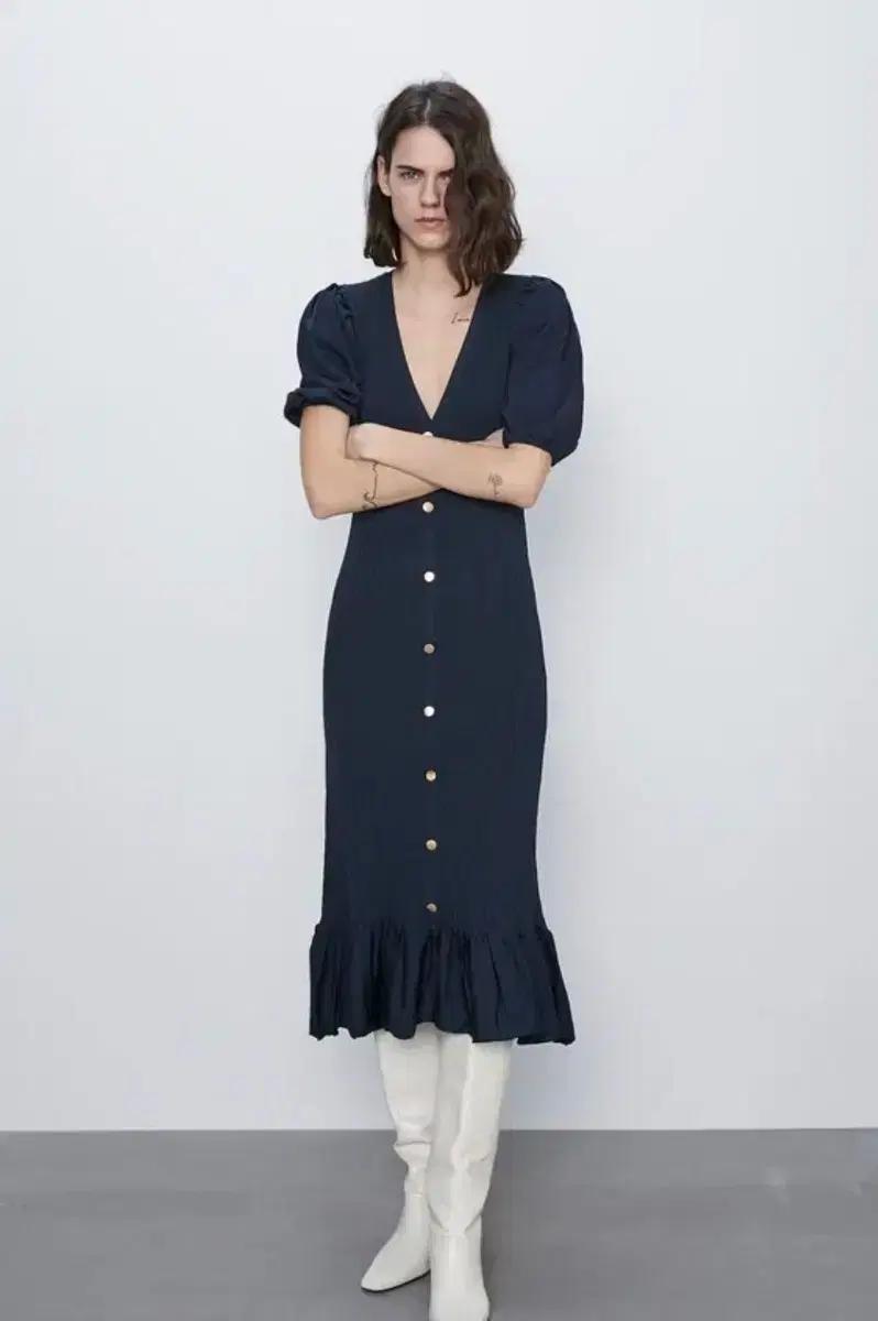 자라 립니트 퍼프소매  원피스S