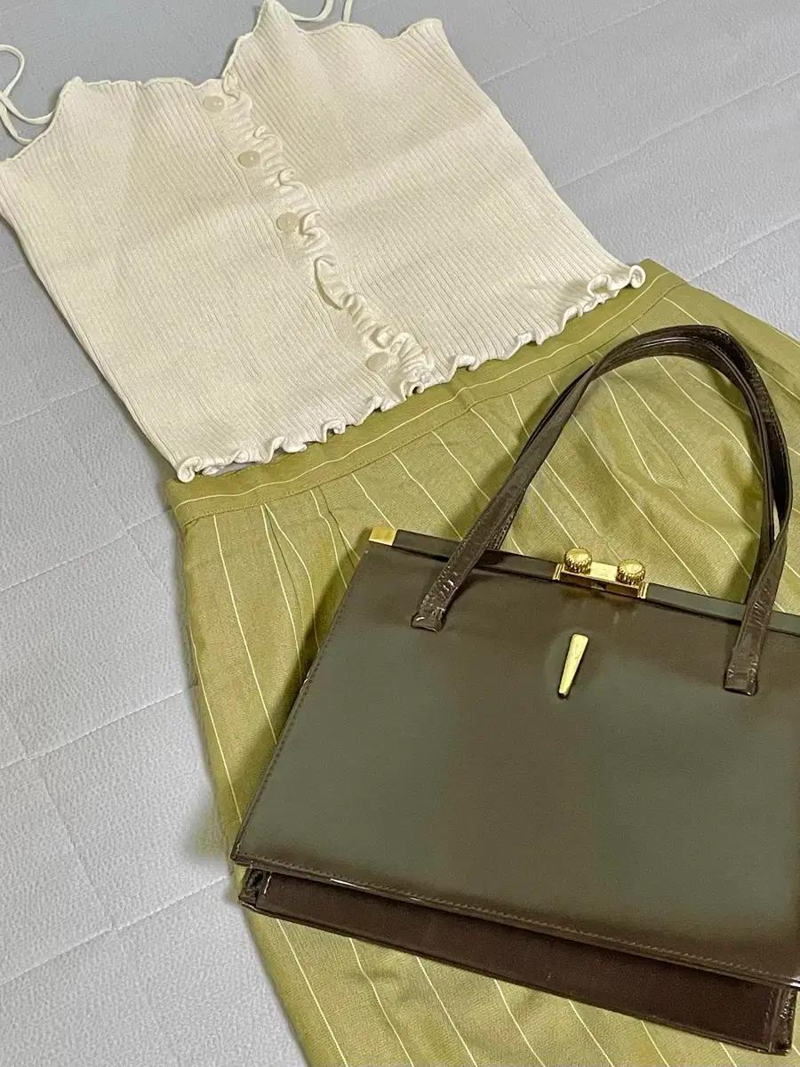 [여름 코디 할인] zara 자라 니트 나시+올리브색 스커트