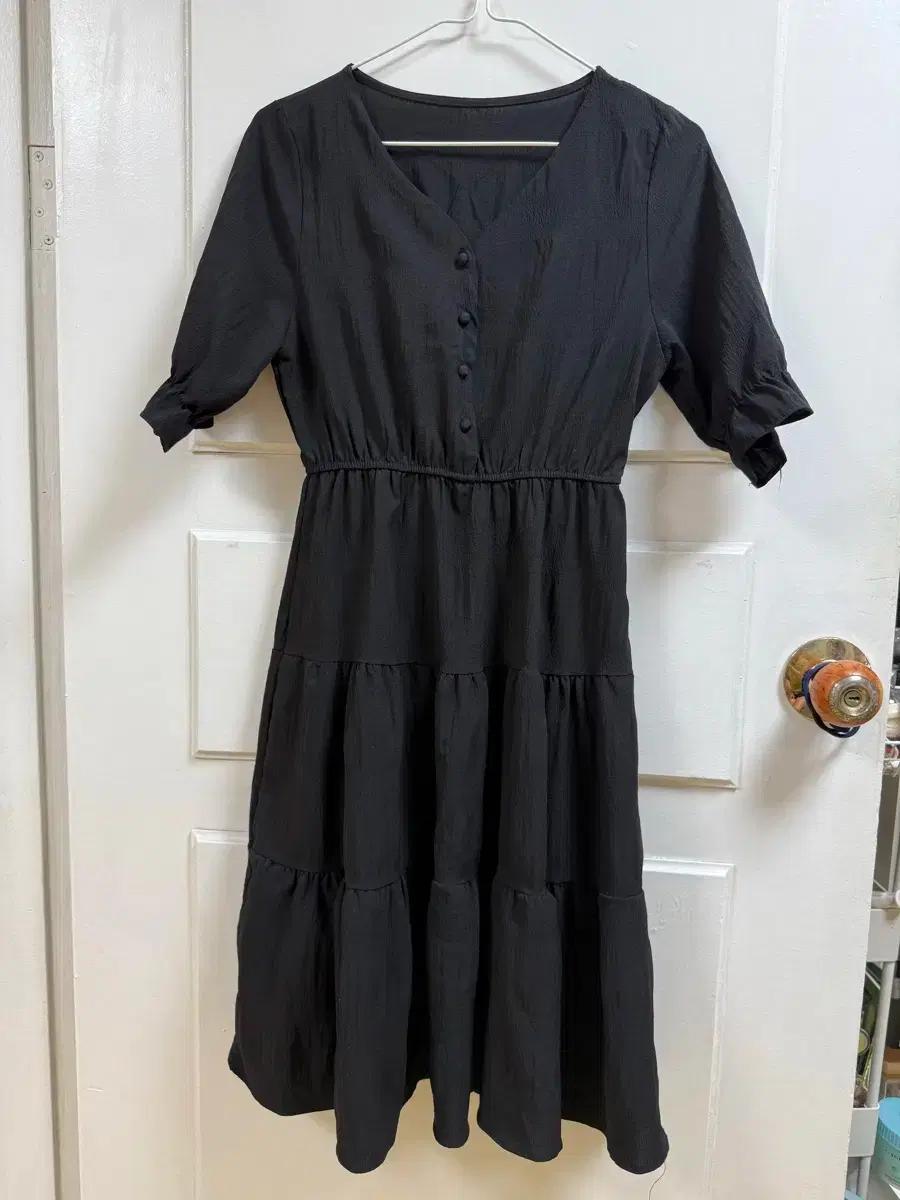 여름원피스 미니원피스 콩단추원피스 블랙원피스 브이넥원피스