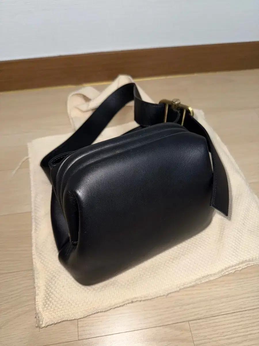 오소이 미니브로트 블랙