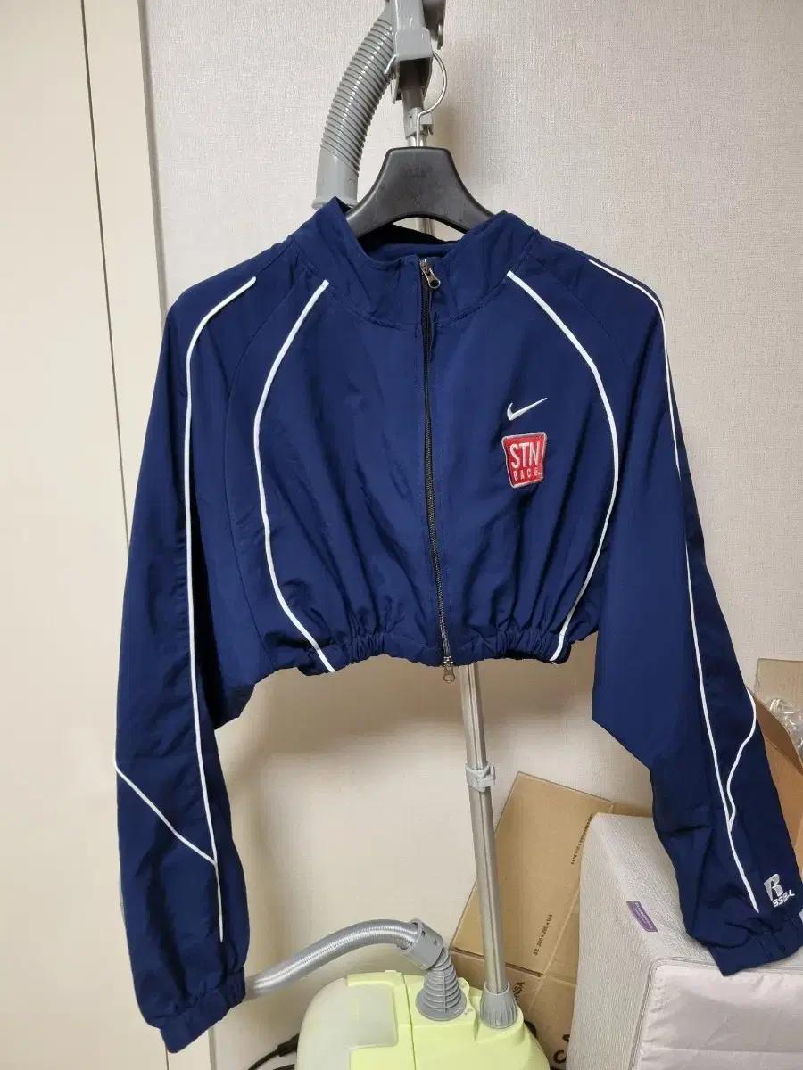 나이키 빈티지리폼 크롭 집업