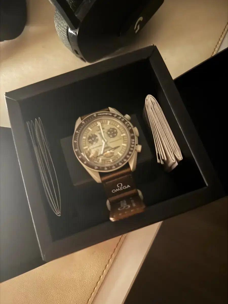오메가 문스와치