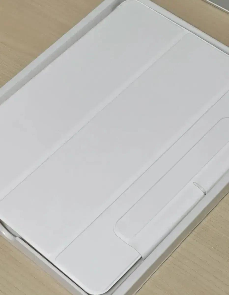 ESR 아이패드 프로12.9 6세대 5세대 4세대 폴리오 케이스