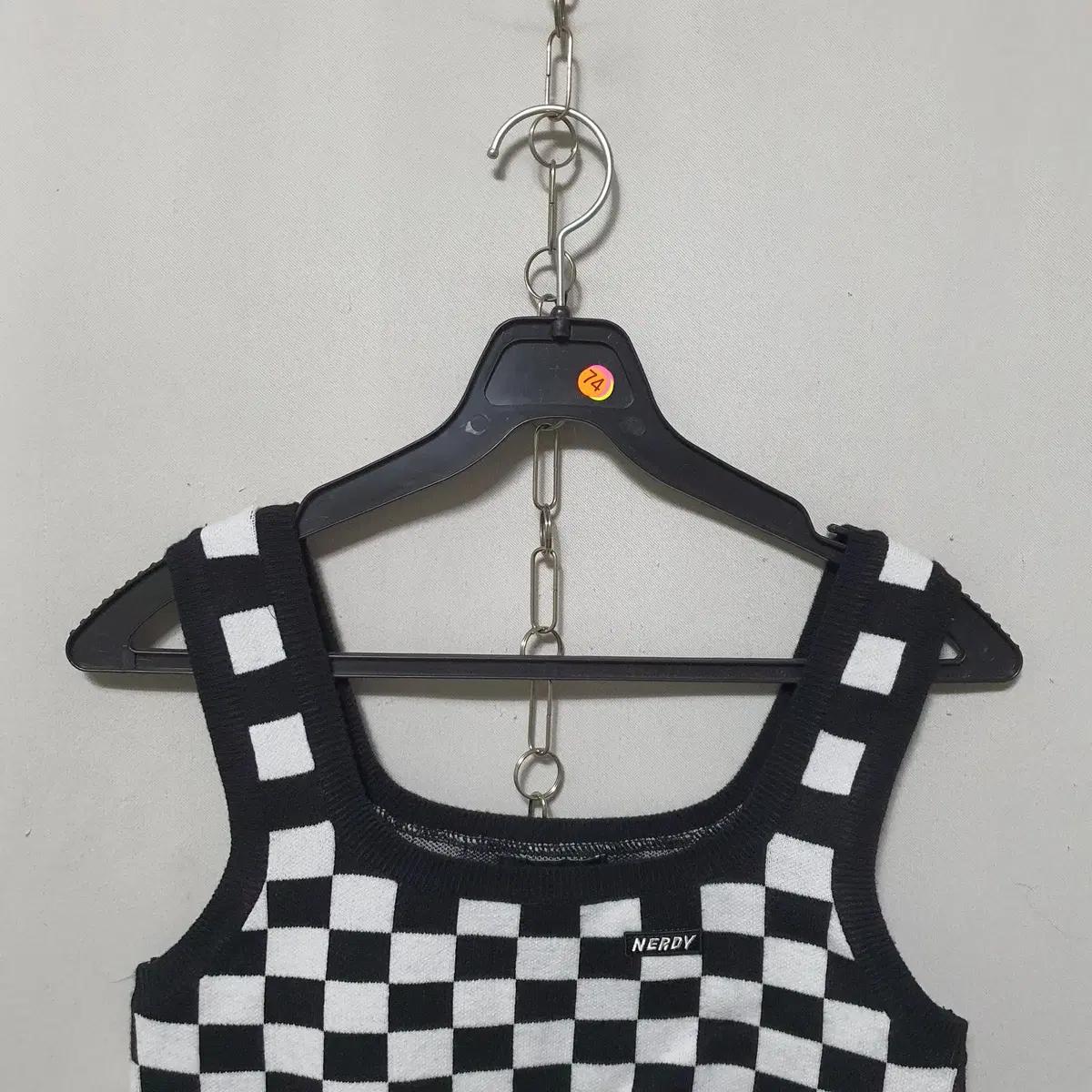 D74 널디 여성 니트 뷔스티에 S 22년식