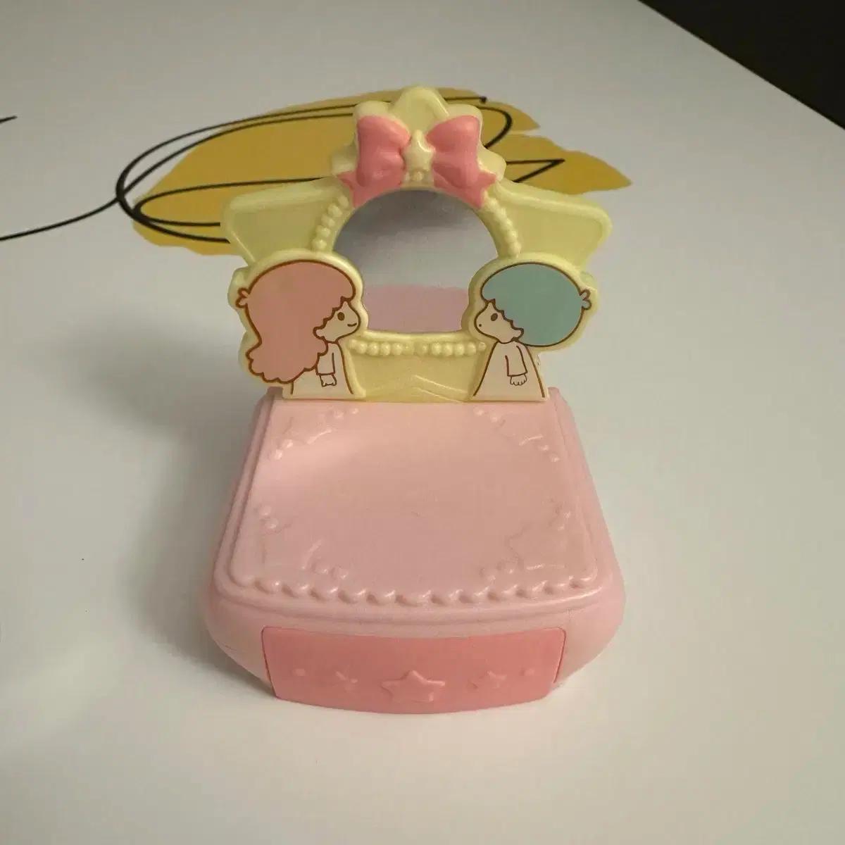 키키라라 미니 보관함