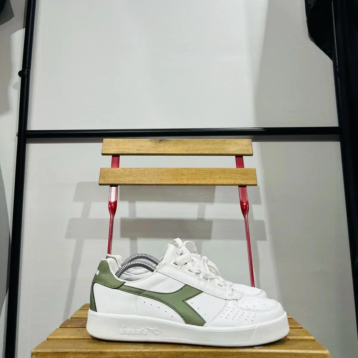 270) 디아도라 운동화 남성 남자 신빌 스니커즈