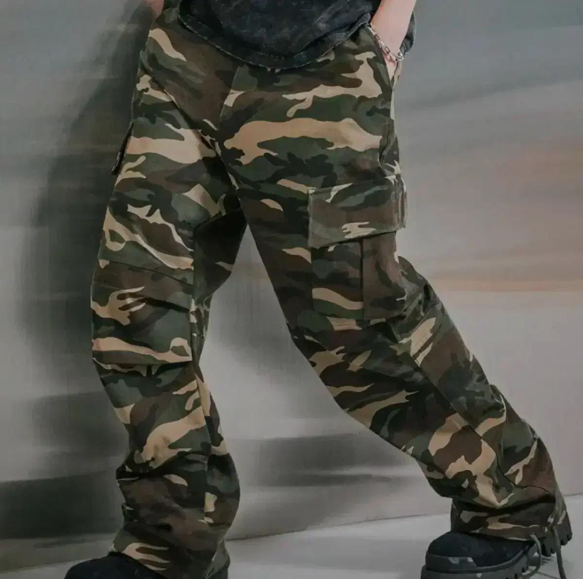 로아링라드 파라슈트 카모 카고 팬츠 L