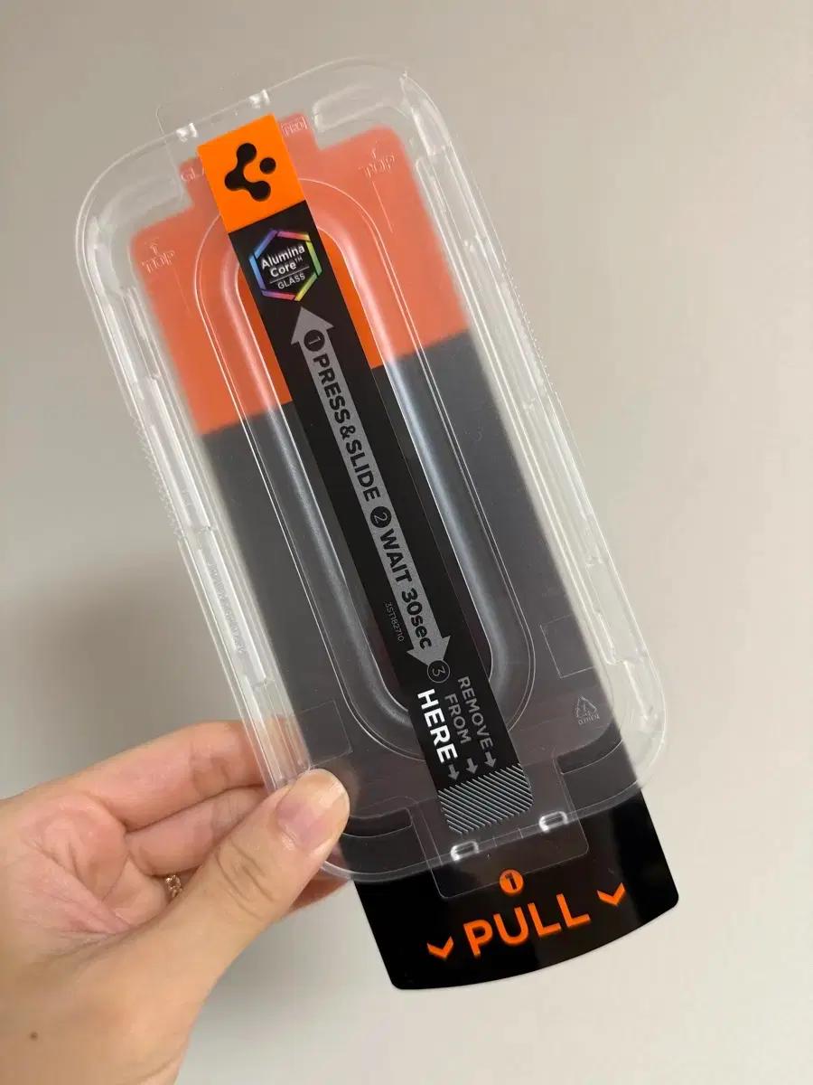 슈피겐 아이폰 17프로 강화유리 액정 보호 필름 글라스tR 이지핏