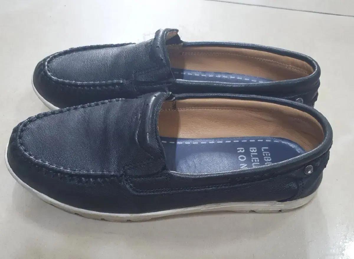 베어파우어 가죽 스니커즈  여성신발 240