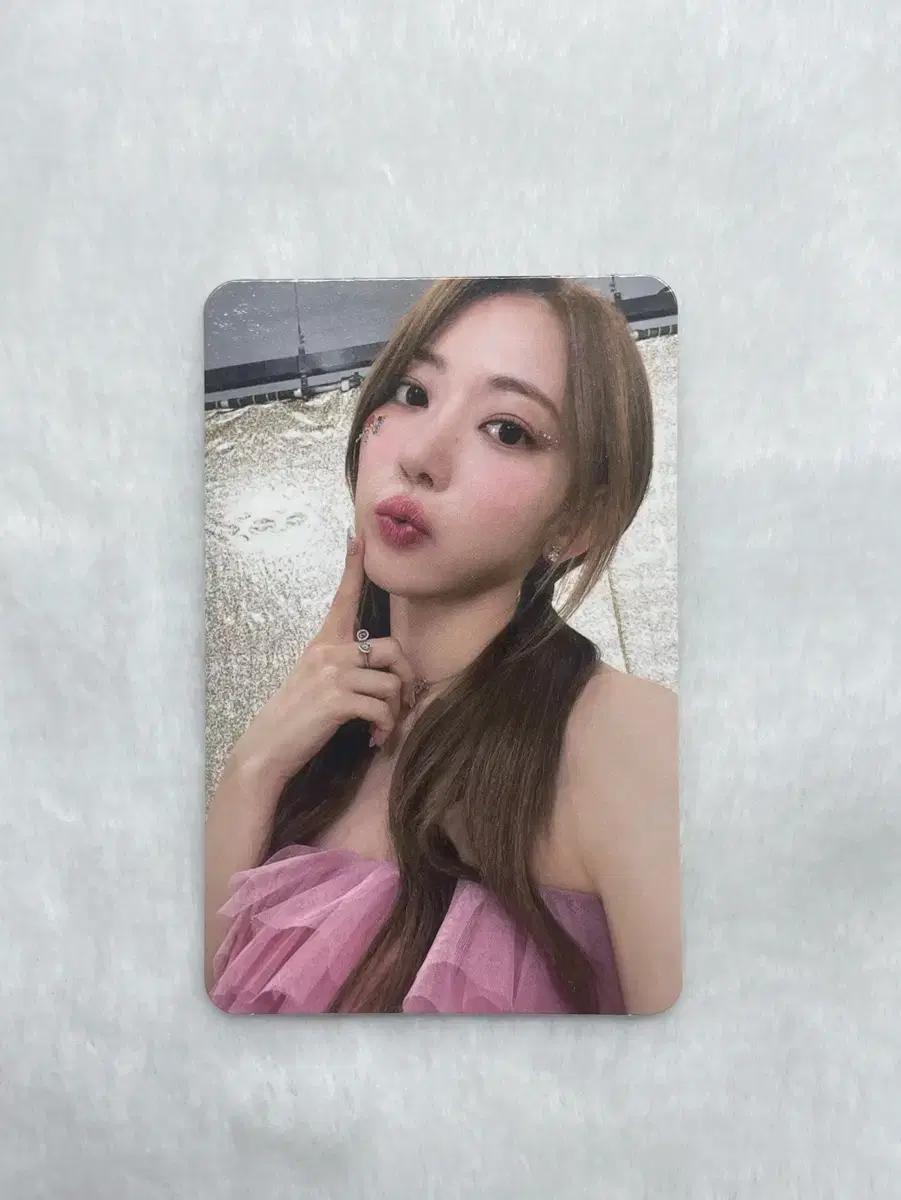르세라핌 사쿠라 포카 앨범 포토카드 허윤진 김채원 카즈하 홍은채