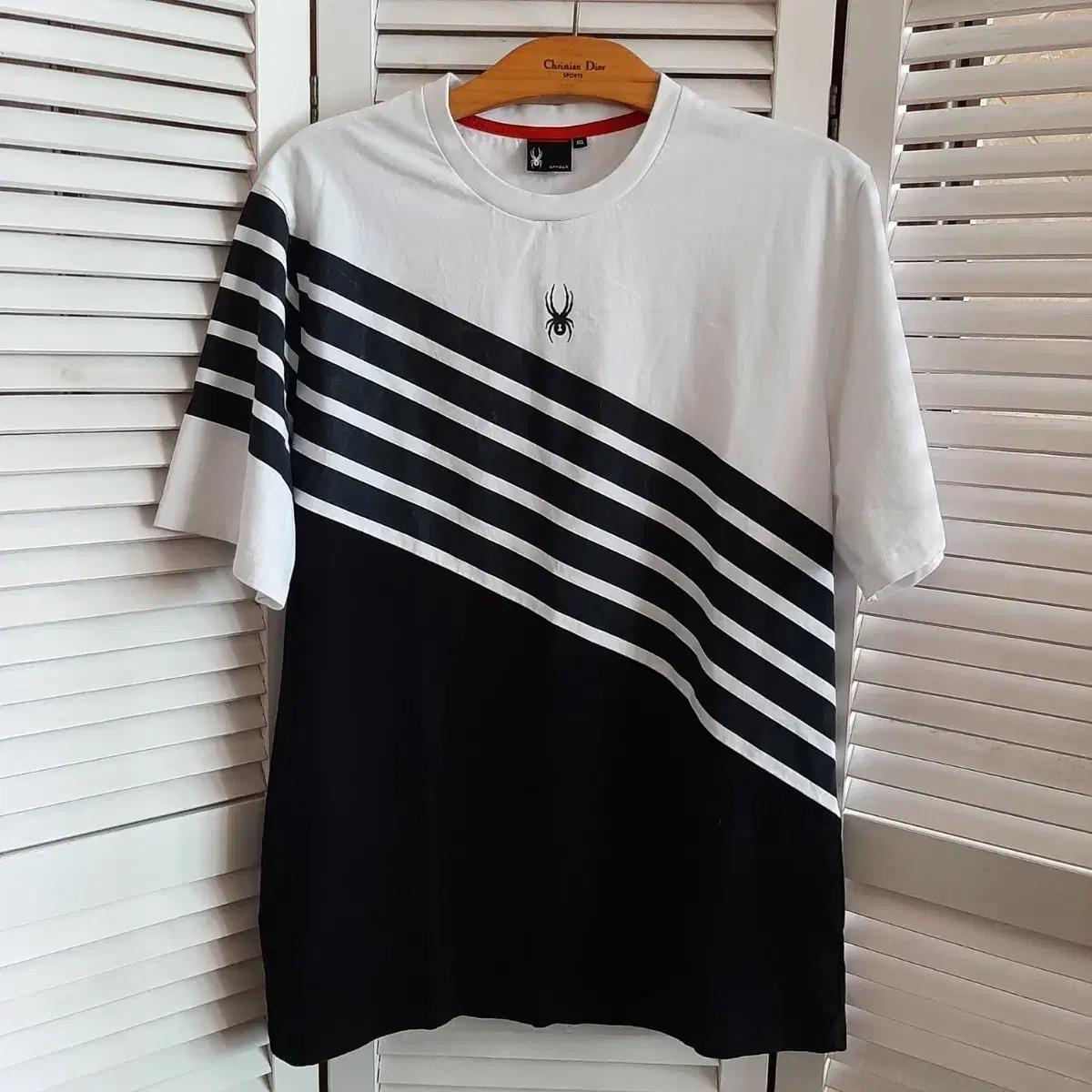 스파이더 반팔 티셔츠 화이트 블랙 XXL