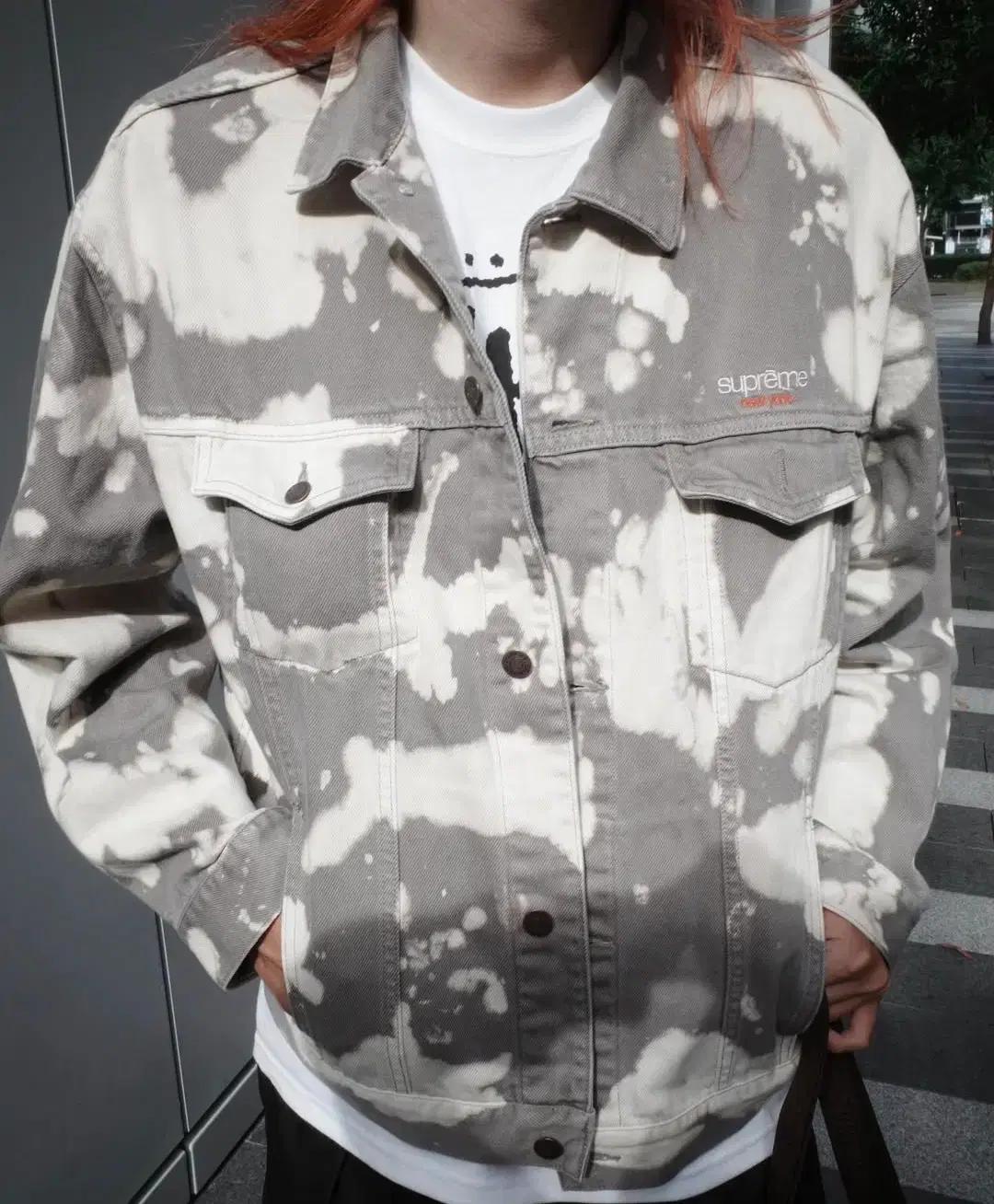 Supreme 슈프림 데님트러커 자켓 블리치드