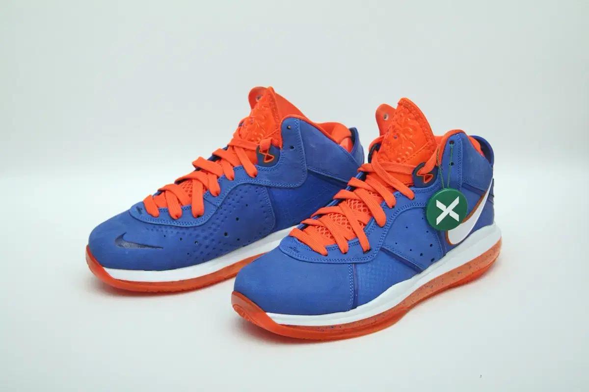 나이키 르브론 8 하드우드 클래식 / 260