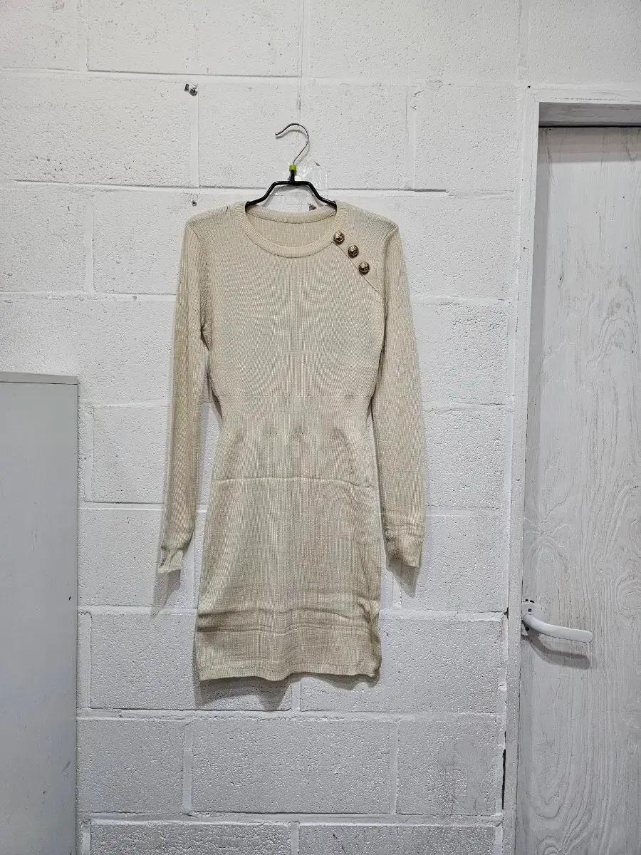 니트 앞단추 h라인 긴팔 원피스- 아이보리