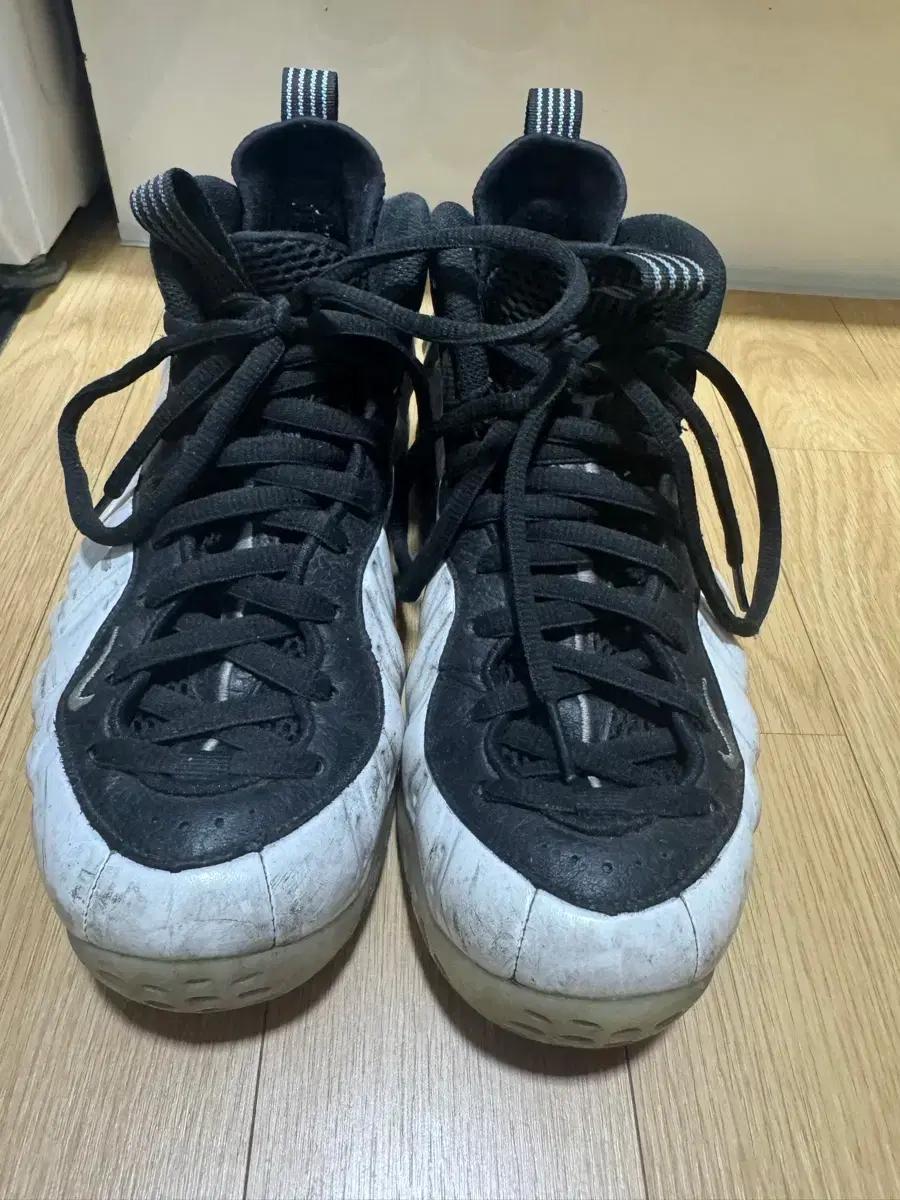 나이키 폼포짓 원 265 화이트블랙