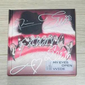MEOVV 미야오 my eyes open wide 싸인 앨범 양도 판매