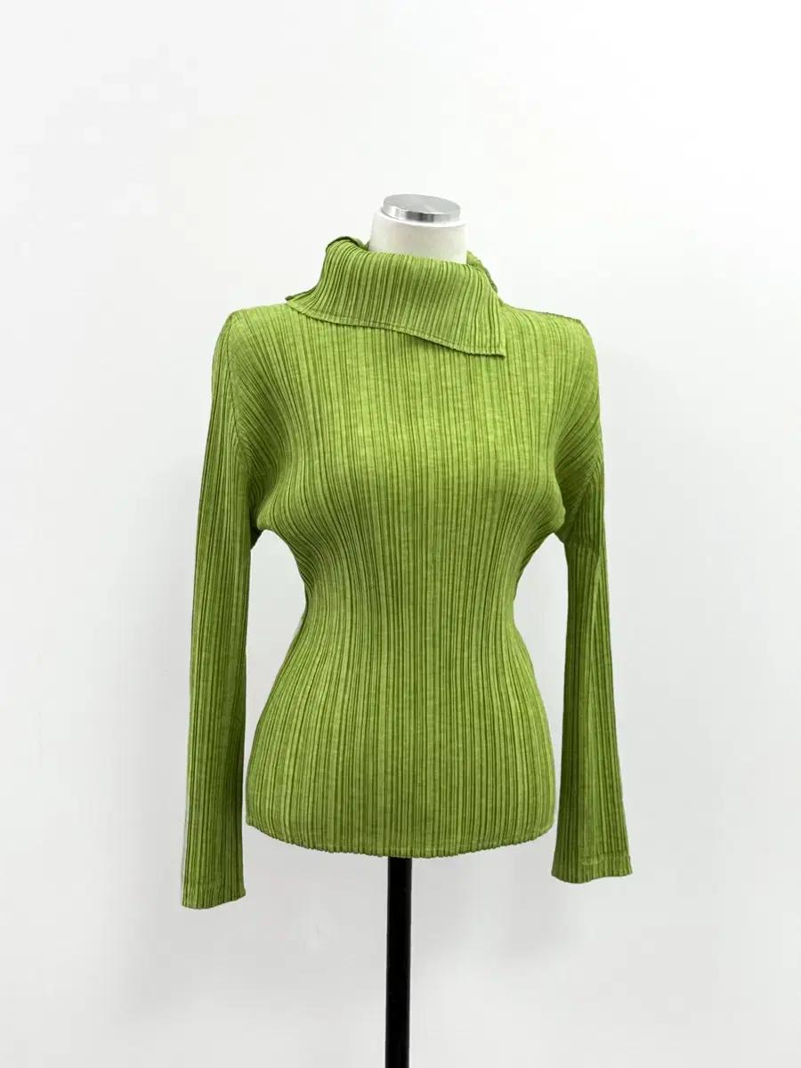 플리츠플리즈 이세이미야케 폴디드 그린 하이넥 탑 4