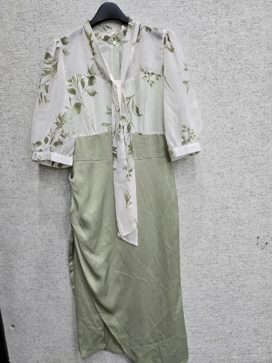 퍼프소매 플라워쉬폰 랩스탈원피스 55