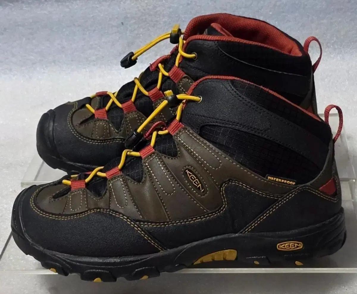 킨 KEEN WATERPROOF 등산화 트레킹화 릿지창 여성용 235