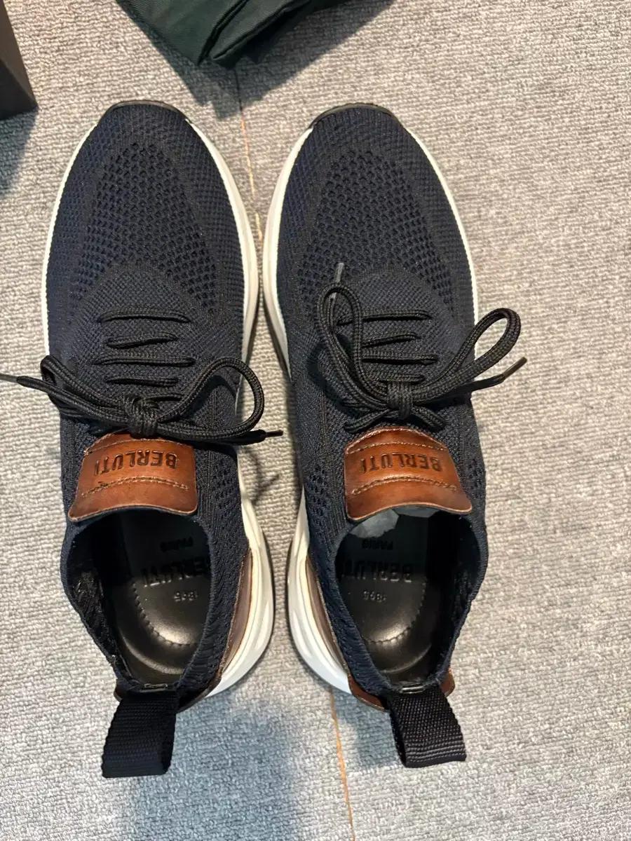 벨루티 스니커즈 7(260)