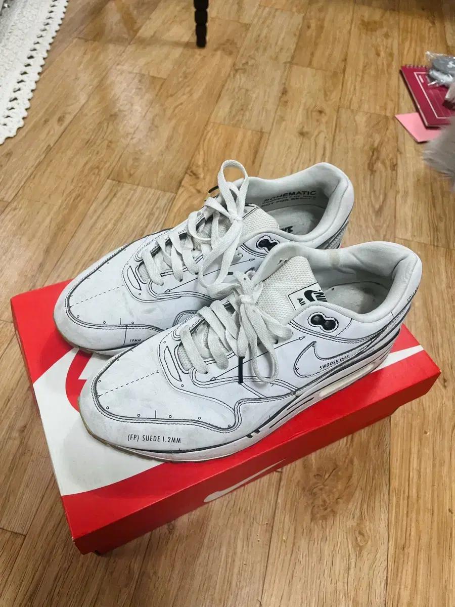 Nike Air Max 1 Tinker Sketch White 중고