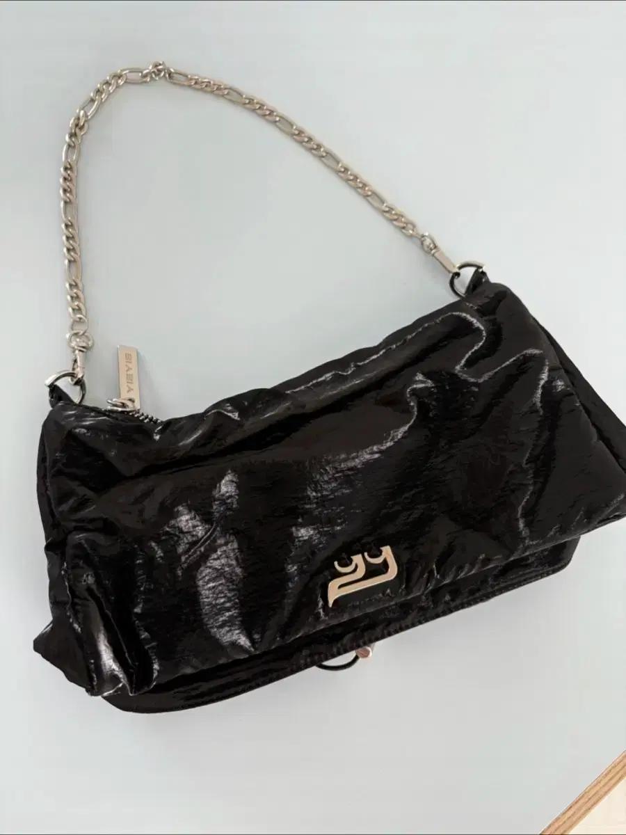 YIE YIE 이에이에 블랙 체인 숄더백