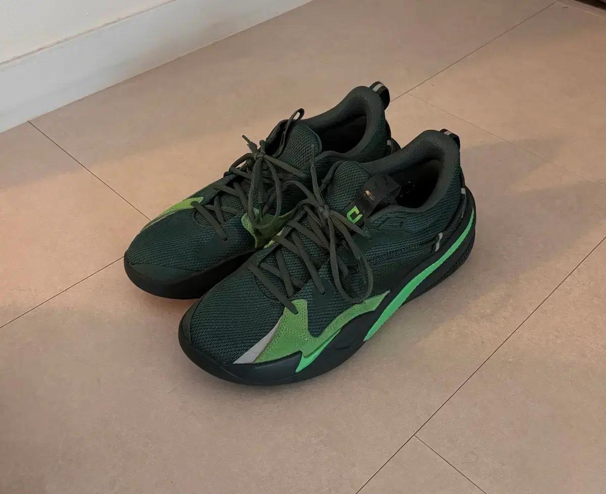 래퍼 J. Cole이 직접 만든 농구화, RS-Dreamer 단종 290