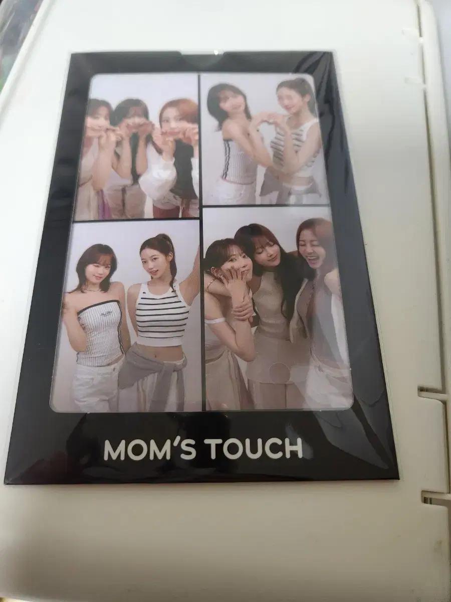 르세라핌 맘스터치 네컷