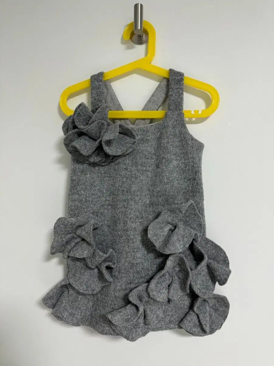 니콜리아 Nikolia kids 드레스 4-5Y