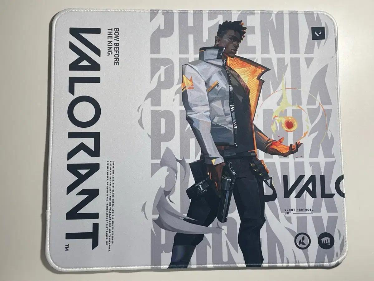 미사용 발로란트 피닉스 마우스패드 판매해요