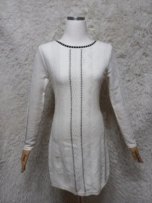 듀엘 정품 여자 춘추용 여성 라운드넥 니트긴팔원피스90