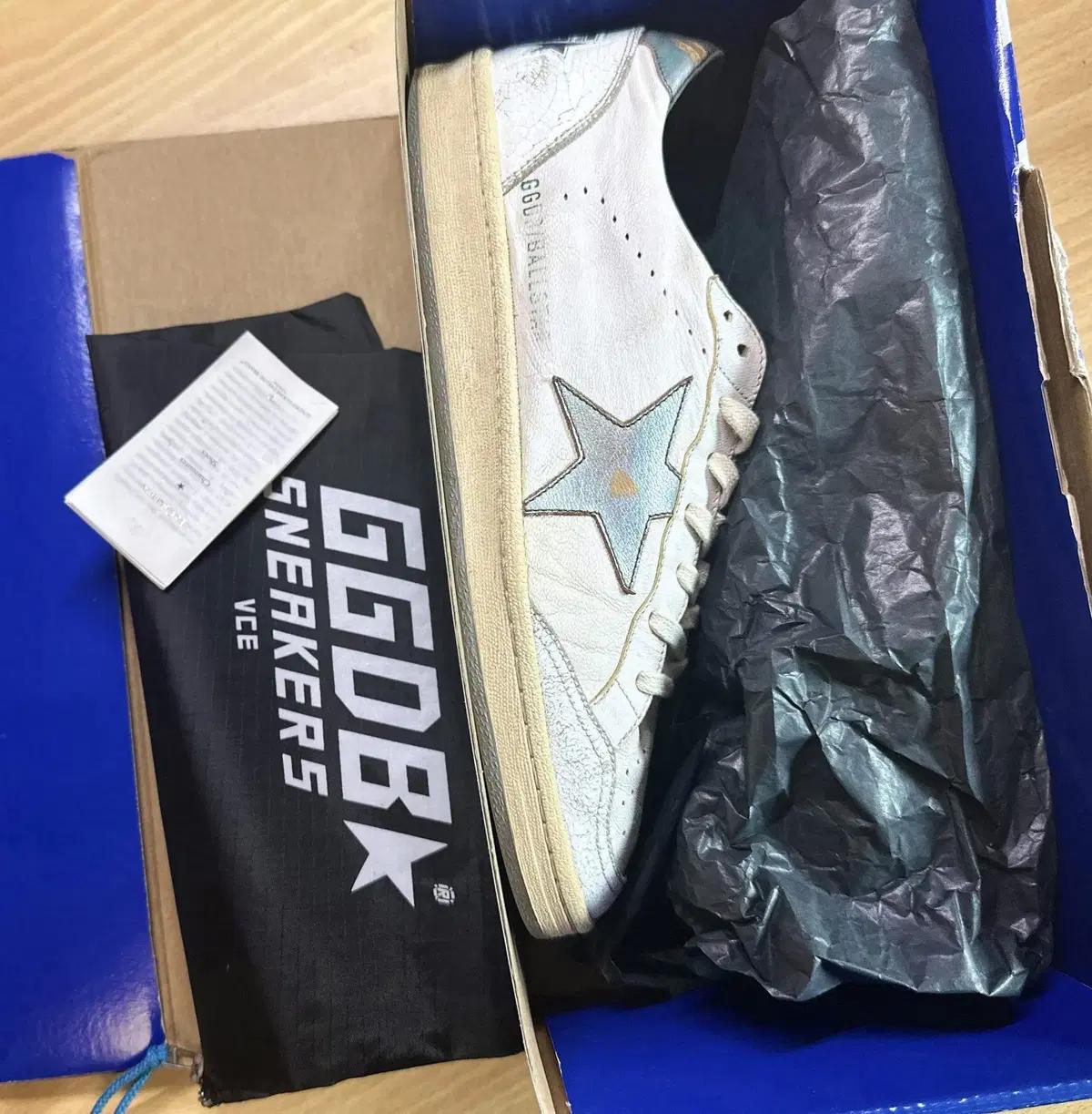 GOLDENGOOSE BALLSTAR HEEL TAB SNEAKERS