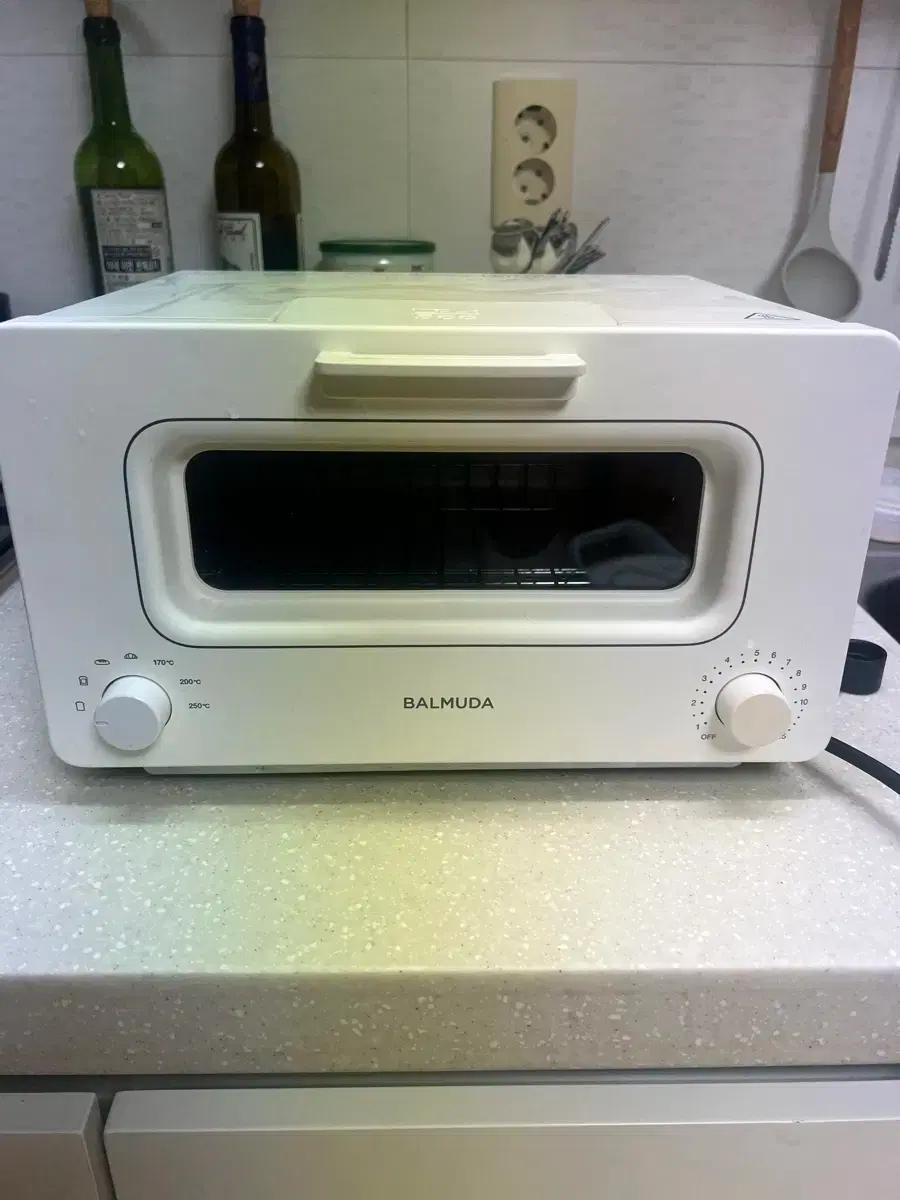 발뮤다 토스터기