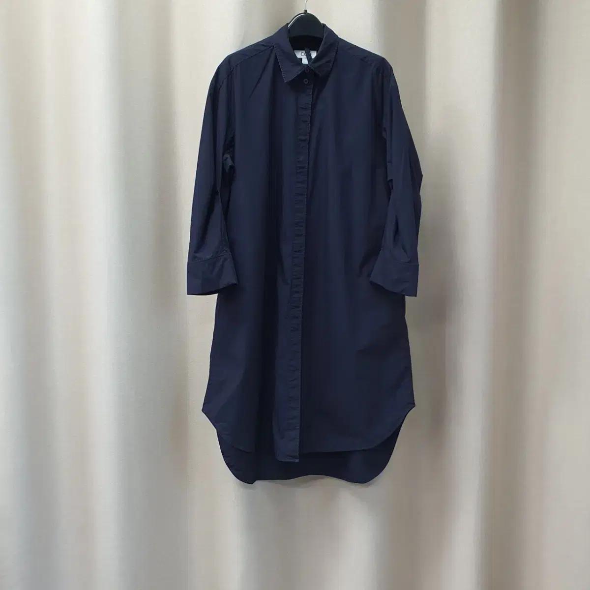 COS 코스 셔츠형 긴소매 롱 원피스