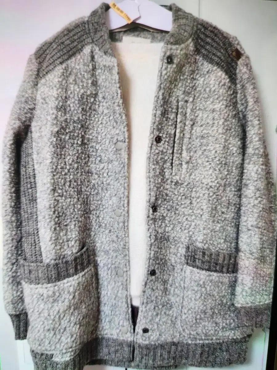 써스데이아일랜드 여성자켓