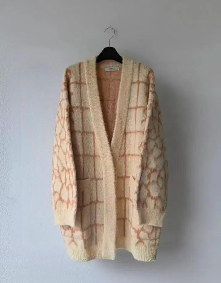 MOS EDITION 그리드 알파카&울혼방 롱가디건 자켓-F(새상급)