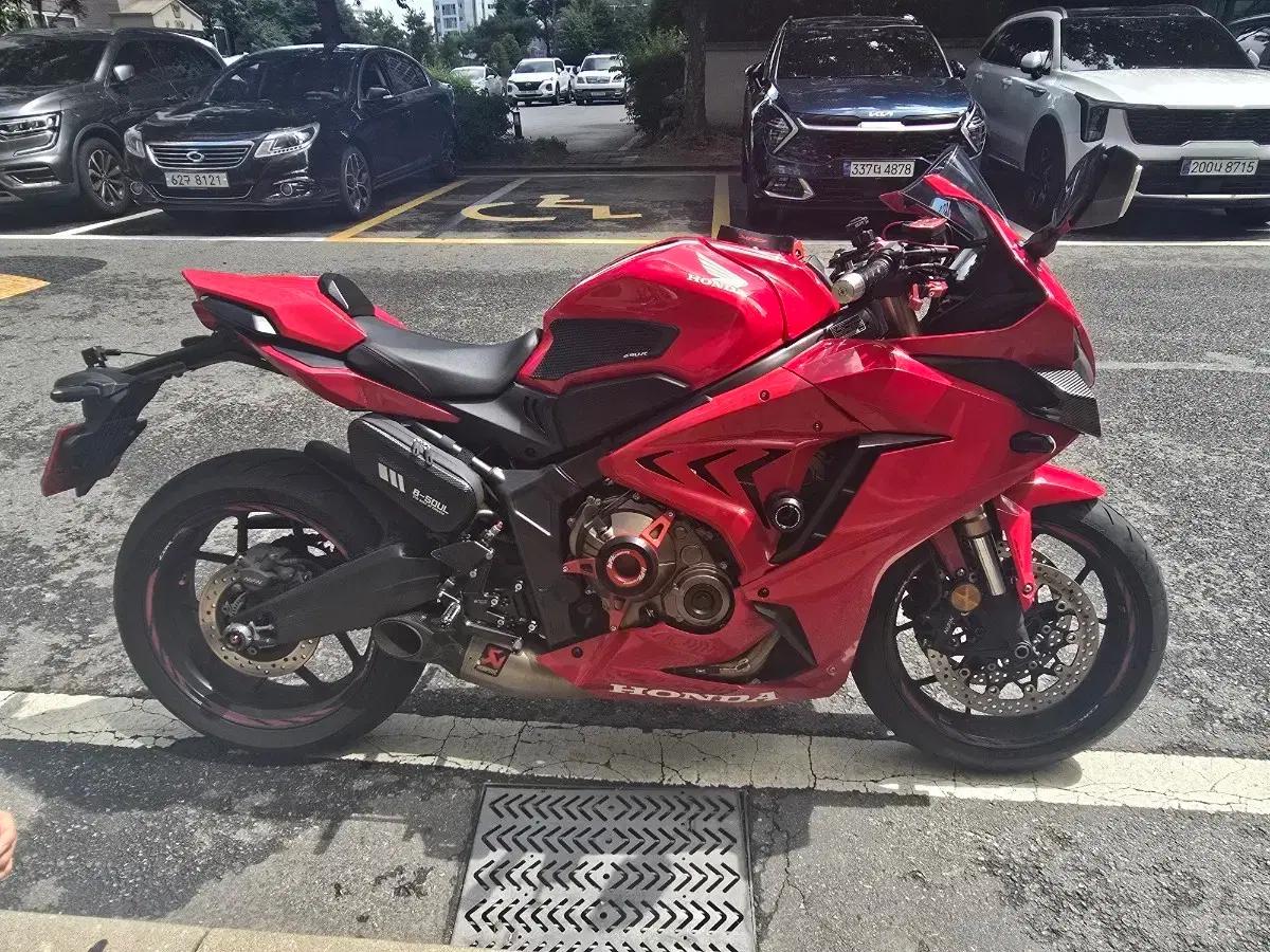 CBR650R 19년식  대차x판매만가능합니다