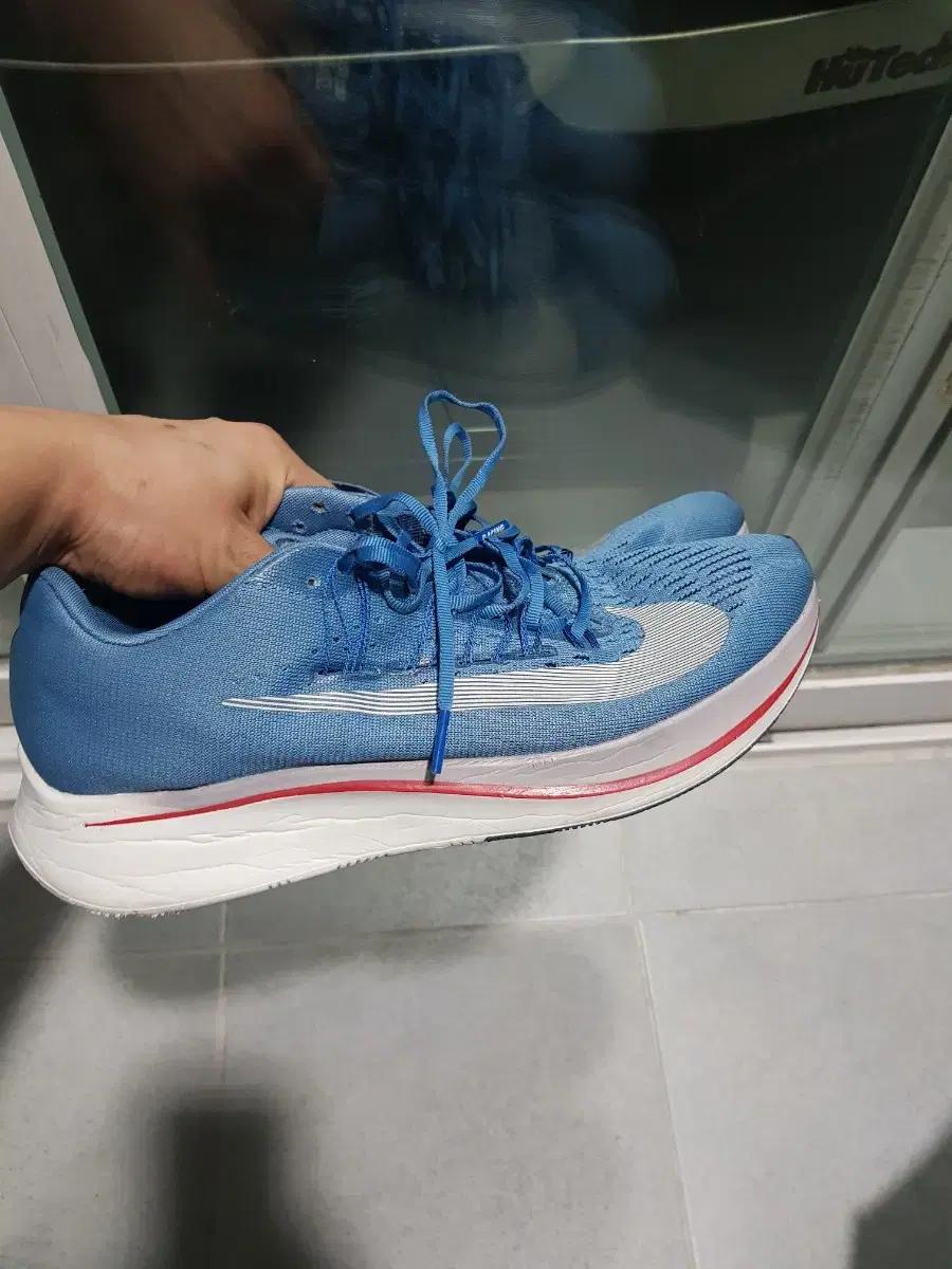 나이키 줌플라이 런닝화 285