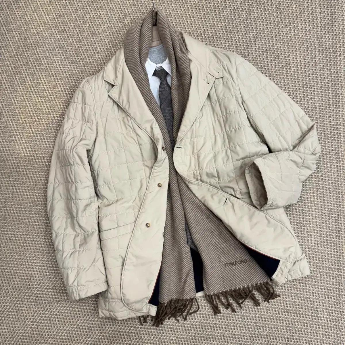 TOM FORD 톰포드 이탈리안 최상급 캐시미어 실크 헤링본 머플러