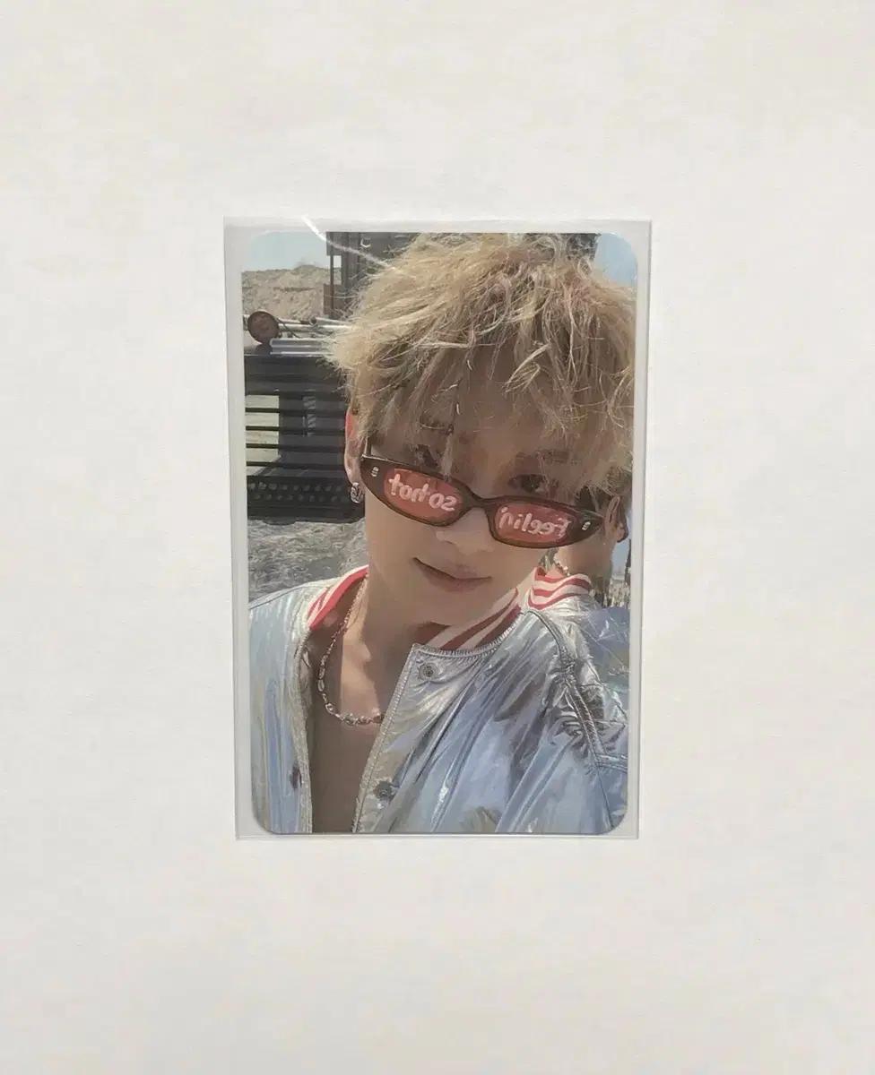 세븐틴 페더썬 파스테 럭드 준 포카 양도해요!