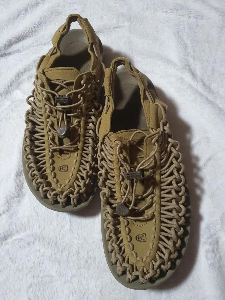 keen 킨 유니크샌들 265