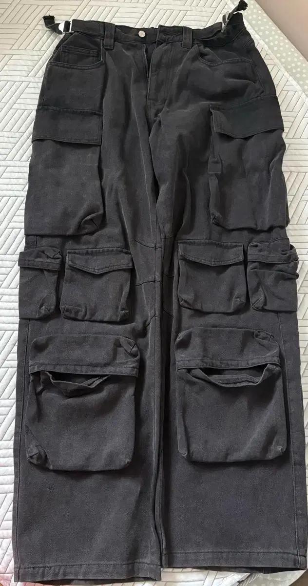 도미넌트 데님 텐 포켓 카고 팬츠 블랙 (1size)