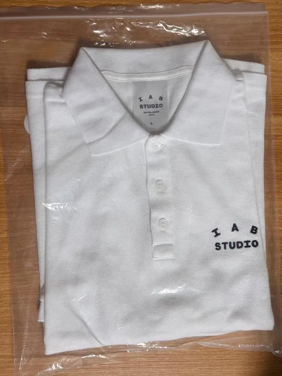 IAB STUDIO 흰색 폴로티 L사이즈
